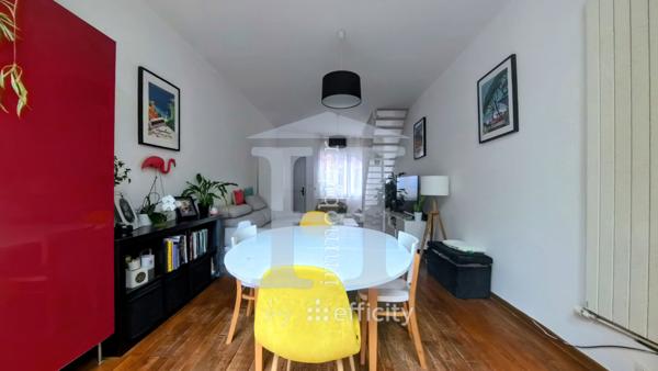 Maison 5 pièces - 90 m²