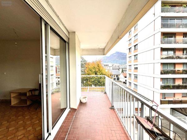 Appartement à vendre à Chambéry en Savoie (73000), ref : 73007-187   
105 rue costa de beauregard