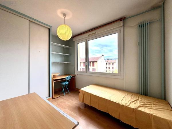 Appartement à vendre à Chambéry en Savoie (73000), ref : 73007-187   
105 rue costa de beauregard