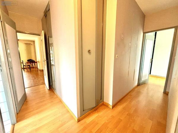 Appartement à vendre à Chambéry en Savoie (73000), ref : 73007-187   
105 rue costa de beauregard
