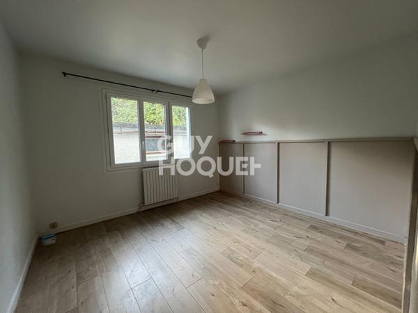 Maison spacieuse à vendre à Mourenx - 5 chambres, 177.60 m²