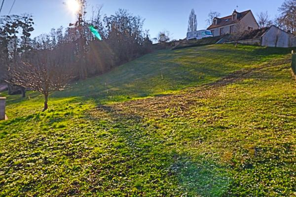 Terrain à vendre    Saint-Satur