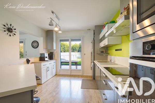 Maison à vendre 7 pièces 182 m² Échenevex