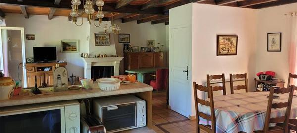 Maison à vendre |  Altillac |  5 pièces | 100 m²