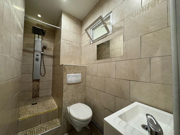 Secteur Saint Antoine 13015 Maison de ville type 3  à vendre