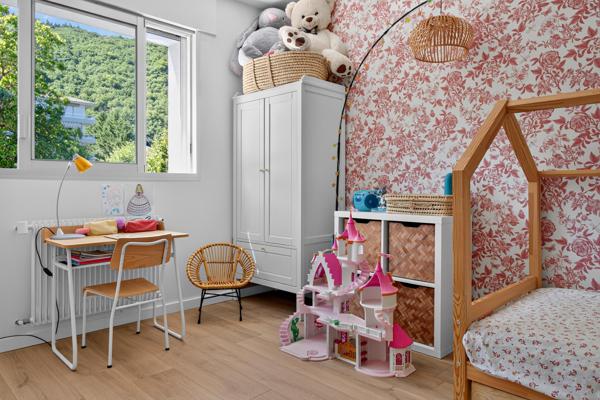 Magnifique appartement familial rénové, à deux pas de l’école d’Arbère