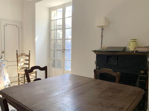 Achat maison près de CARCASSONNE - 9 pièce(s) - 366 m² - 279 000 €