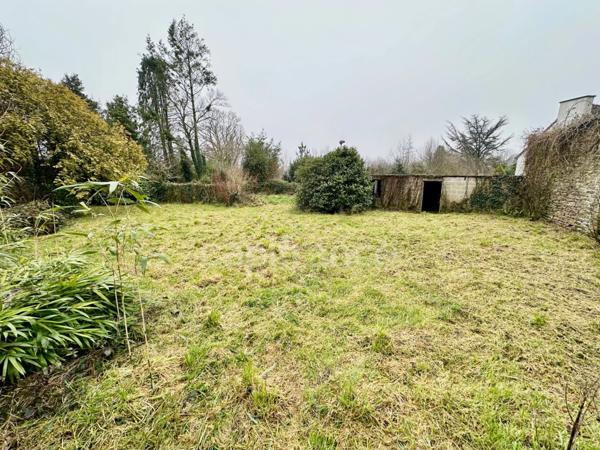 Grande maison de bourg : Maison à vendre 7 pièces BERRIEN (29)