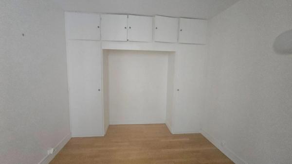 Appartement à vendre 2 pièces PARIS 10EME ARRONDISSEMENT (75)