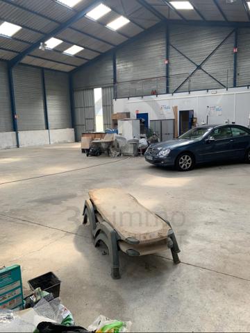 Location / Local Commercial