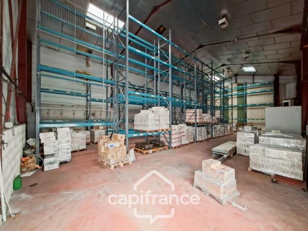 Ancienne usine à vendre CELLES SUR DUROLLE (63)