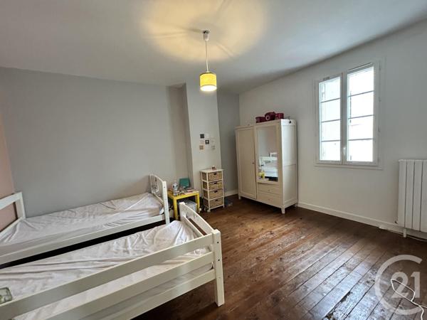 Maison à vendre  3 pièces - 109,26 m2 ST MEDARD DE GUIZIERES - 33