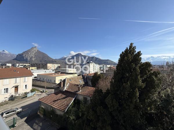 Appartement Fontaine 59.27 m2