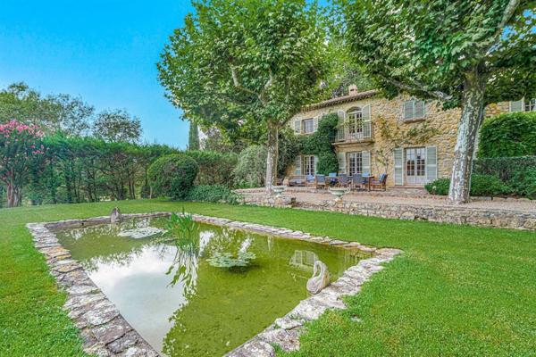 Vente Bastide Châteauneuf-Grasse 12 Pièces 344 m²