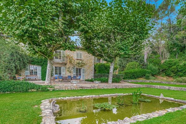 Vente Bastide Châteauneuf-Grasse 12 Pièces 344 m²