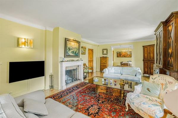 Vente Bastide Châteauneuf-Grasse 12 Pièces 344 m²
