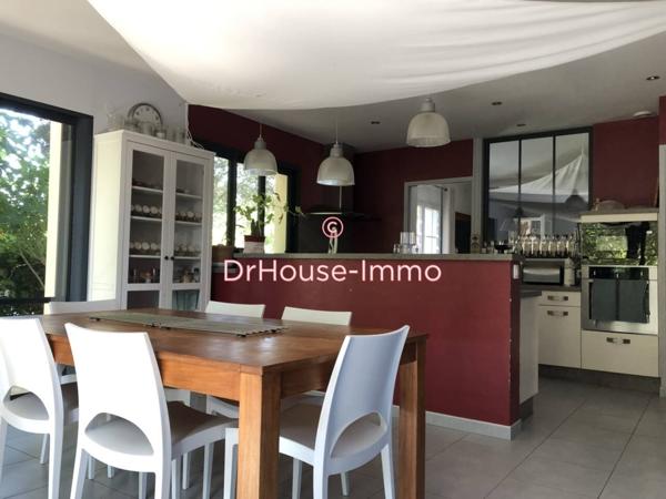 Maison à vendre 7 pièces de 235 m²