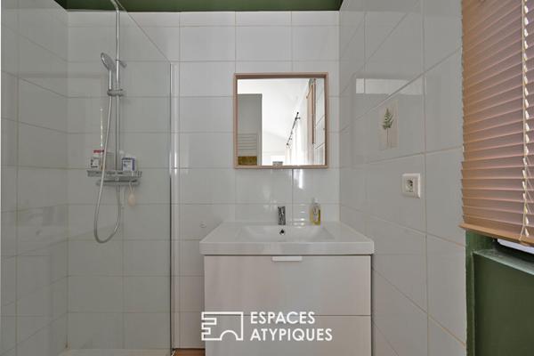 Maison de ville avec cour intérieure et piscine – quartier Révolution