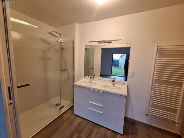 Maison à louer à Trélivan dans les Côtes-d'Armor (22100), ref : 35084-L340