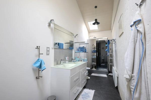 Maison 5 pièces - 130 m² Exclusivité efficity