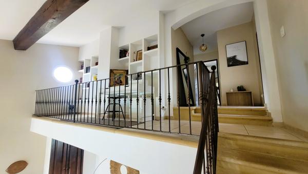 Grande maison atypique 150m² avec vue panoramique