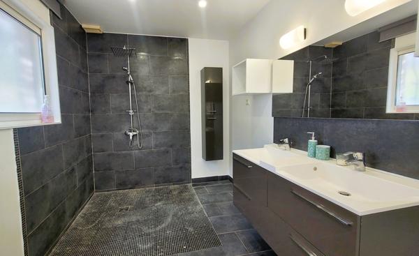 Grande maison atypique 150m² avec vue panoramique