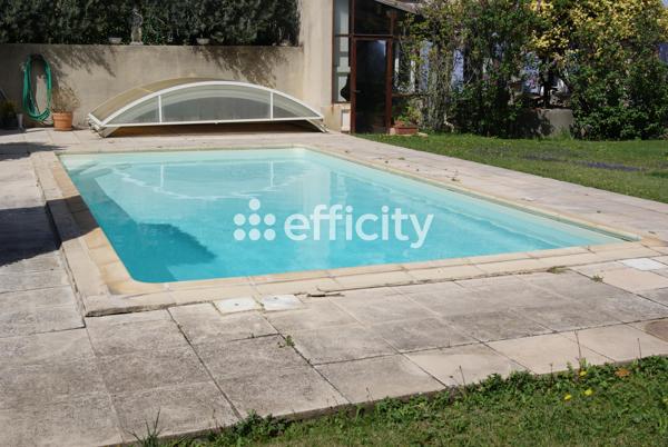 Maison 4 pièces - 258 m²