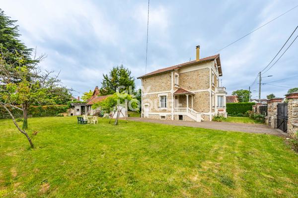 GRETZ ARMAINVILLIERS. MAISON MEULIERE