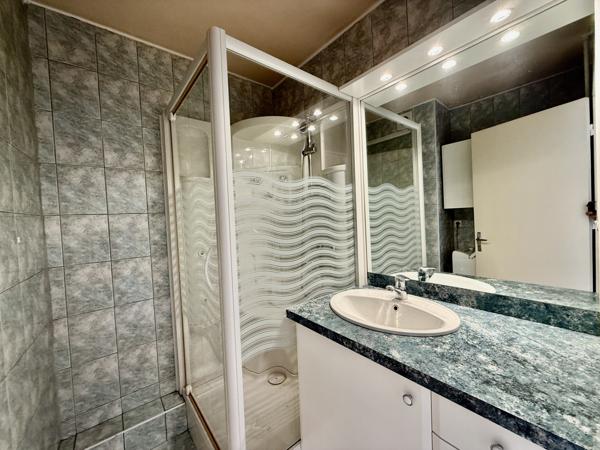 Villars (42390) APPARTEMENT T3 73m2 VILLARS + PARKING