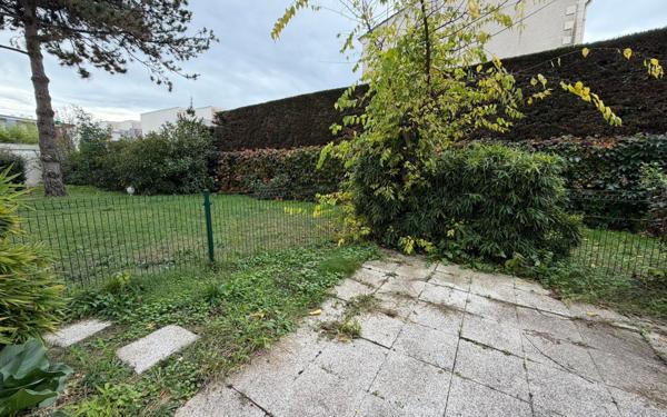 Appartement à louer    2 pièces •  Bordeaux