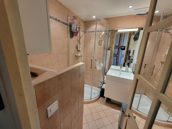 Studio d’exception sur l’Île Saint-Louis – Quai de Seine