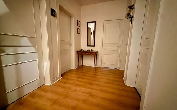 Maison à vendre    8 pièces •  Limoges