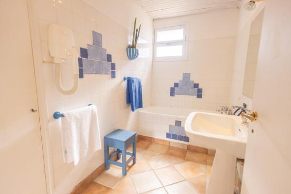 Maison à vendre  6 pièces - 113 m2 LA CROIX VALMER - 83