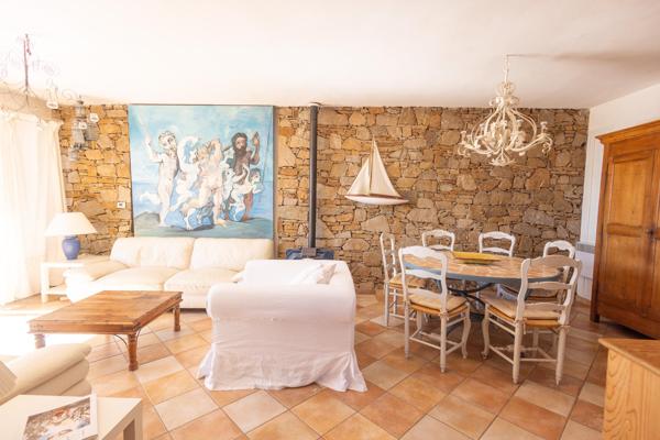 Maison à vendre  6 pièces - 113 m2 LA CROIX VALMER - 83