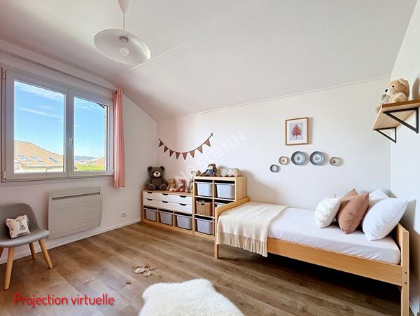 ANNECY (secteur Meythet) _ Appartement 4 pièces, en duplex de 70 m² au sol, avec jardin, cellier et garage à vendre