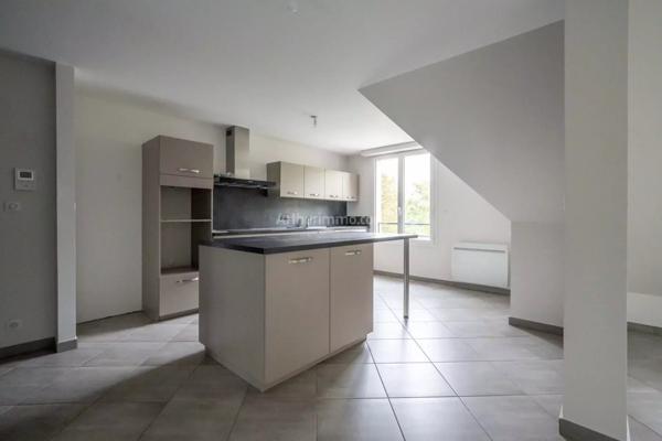 Location Appartement 4 pièces 84 m2 à Dampmart