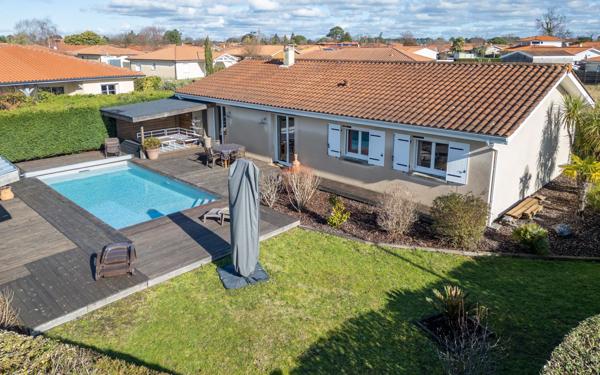 Maison à vendre    4 pièces •  Biscarrosse