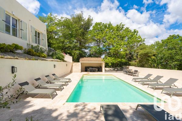 Maison à vendre 6 pièces 210 m² Mimet