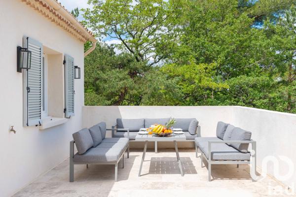 Maison à vendre 6 pièces 210 m² Mimet