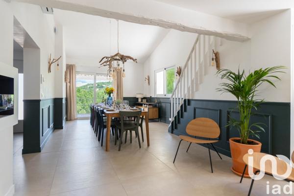 Maison à vendre 6 pièces 210 m² Mimet