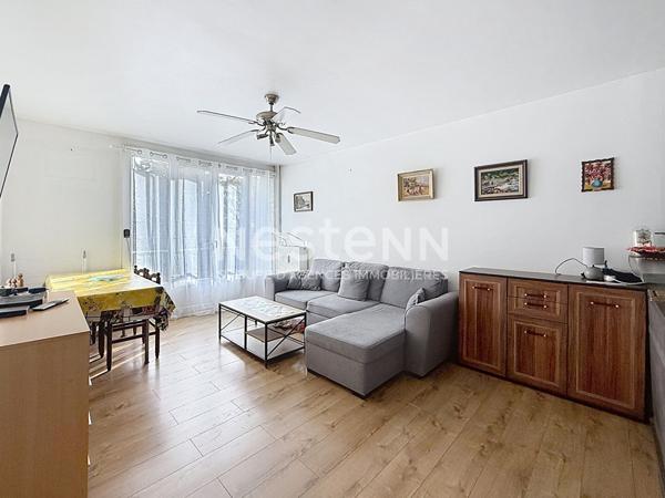Appartement 2 Pièces Plein Sud avec ascenseur et cave Lessivas - 69500 BRON