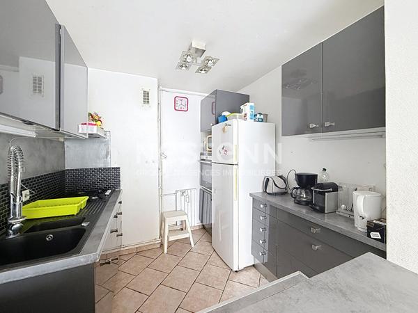 Appartement 2 Pièces Plein Sud avec ascenseur et cave Lessivas - 69500 BRON