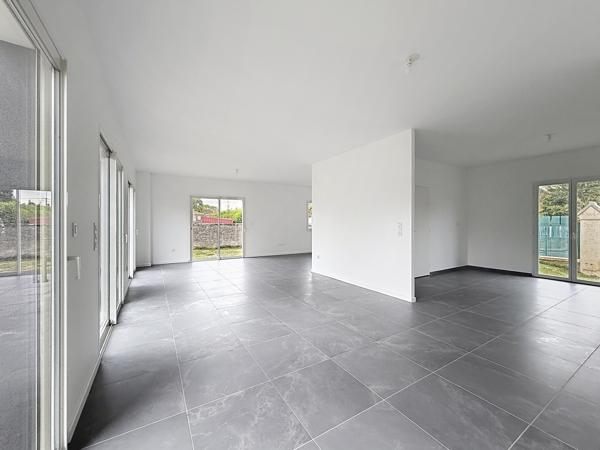 Maison neuve économe terrain 540m²