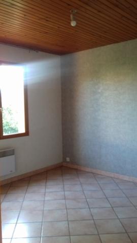 Pavilon T5 avec jardin Bram (11150)