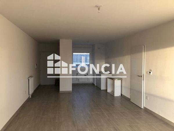 Location Appartement 3 pièces 65.13 m² - 10 RUE DE LA HALLE AUX CUIRS Dijon 21000