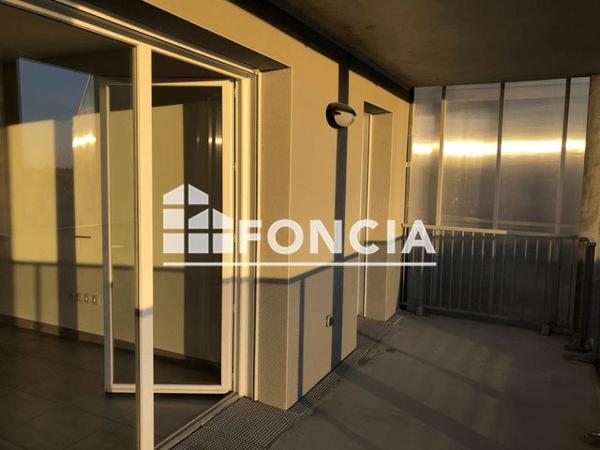 Location Appartement 3 pièces 65.13 m² - 10 RUE DE LA HALLE AUX CUIRS Dijon 21000