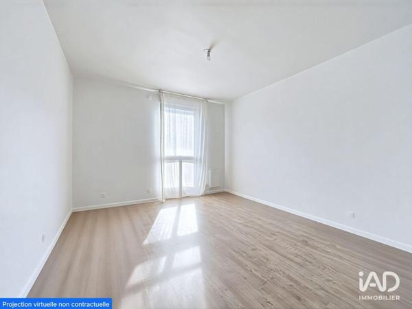 Location appartement 4 pièces 77 m² Reims