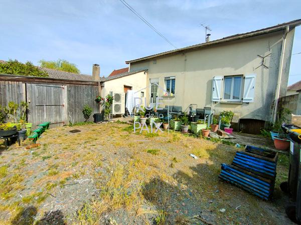 86140 LENCLOITRE Cible investisseurs - Maison Lencloitre 3 pièce(s) 126.39 m2 -