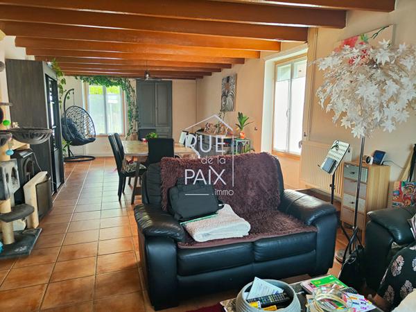 86140 LENCLOITRE Cible investisseurs - Maison Lencloitre 3 pièce(s) 126.39 m2 -