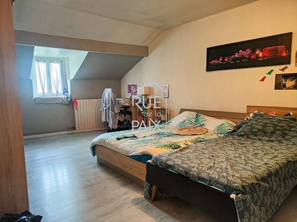 86140 LENCLOITRE Cible investisseurs - Maison Lencloitre 3 pièce(s) 126.39 m2 -